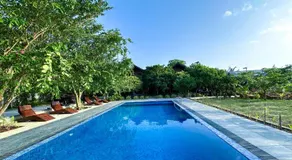 Village Avenue Resort - Image 2