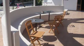Omiros - Image 5