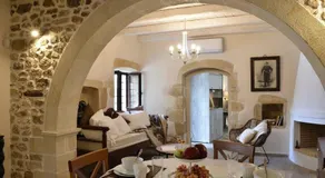 Villa Christini a luxury villa with amazing views - Image 2