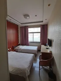 Lantian Hotel - Image 2