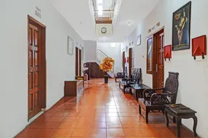 OYO 90415 Havana Orange Guest House - Image 4