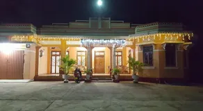 Tulip Guest Inn - Image 3