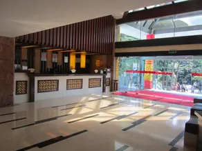 Huangshan Baiyun Hotel - Image 2