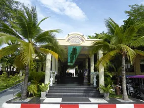 Tropicana Beach Villa at VIP Resort - Image 4
