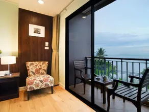The Jomtien Twelve - Image 4