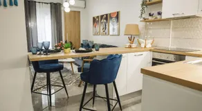 Alfa-Central Luxury Condo by Optimum Link - Image 3