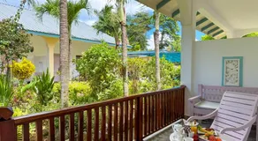Coral Apartments - Image 2