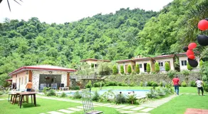 Fun N Forest Resort - Image 3