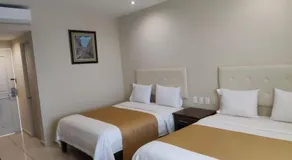 Hotel Del Viajero - Image 2