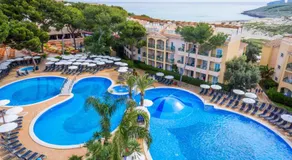 Zafiro Cala Mesquida - Image 3