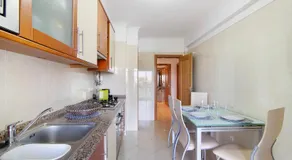 Ferienwohnung 'T2 Tubio' mit Balkon, WLAN und Klimaanlage - Image 2