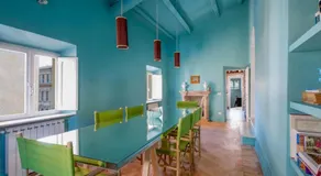 Ghetto Luxury Design Apartment - Image 5