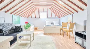 The Delight Hostel - Image 2