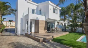 Sunrise Villas - Image 2