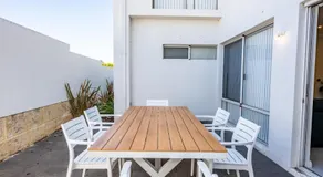 Sea Breeze Villas by Rockingham Apartments - Image 3