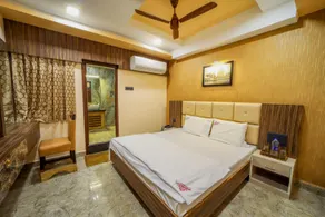 saravanas residency - Image 3