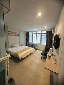 Aishang Nanbowan Theme Hotel (Shishi Taihe Plaza Branch) - Image 3