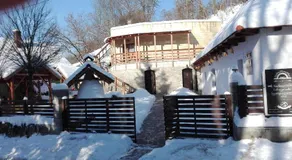 Zempléni Pitvaros Pihenő - Image 5