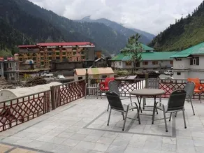 Hotel Eden Naran - Image 3