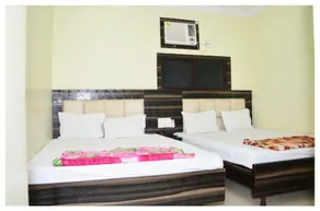 Goroomgo Dev Guest House Howrah - Near Railway Station - Image 2
