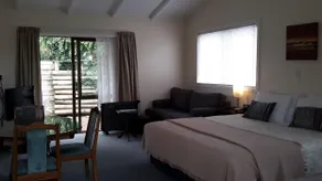 Ocean Motel - Image 2
