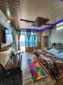Best deluxe balcony window rooms - Image 4