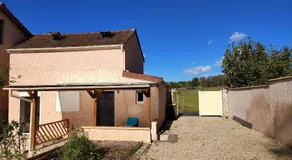 La RIVIERA maison avec rivière et jardin 35Mins de PARIS RER C à 600m pour Tour Eiffel ORLY airport 25km Restaurants et supermarchés proches - Image 3