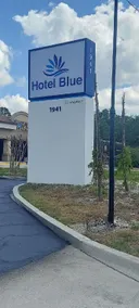 HOTEL BLUE - Image 3