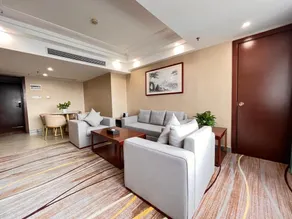 Skyline Plaza Hotel Guangzhou - Image 3