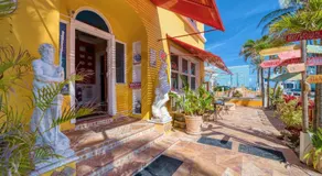 Sinclair Boutique Hotel - Image 2