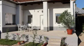 Kincsem Vendégház - Image 3