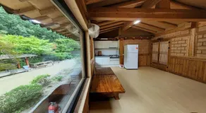 Gapyeong Dume Mountain Pension - Image 4