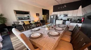 Max NY VIEW 5 Apartment Combo Sleeps 60 15 Mins to NYC - Image 3