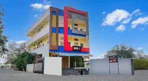Hotel O Shine Inn - Image 3