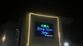 Living Roots Lodge - Image 4