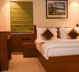 Luxury Amar Tree Resort - Image 4