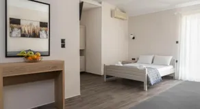 Fani Guesthouse - Image 2