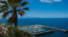 Gigantes Cliff Holiday Home by Sydney Playa Sur - Image 2