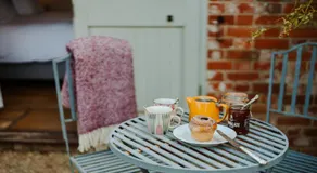 Crepe Farm Barns - Image 3