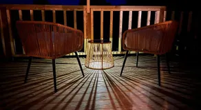 Rusty Duck Retreat Shepherds Hut - Image 2