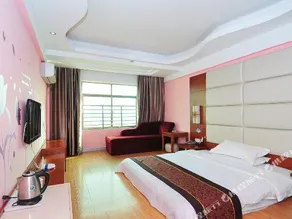 V8 Theme Hotel Xiuying - Image 4