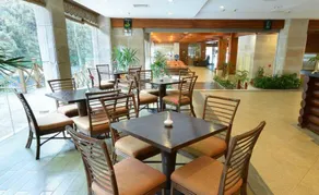 Longsheng Hot-spring Hotel - Image 5