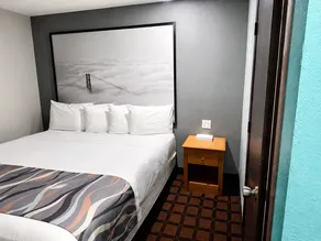 Valued Stay Capitol - Image 3