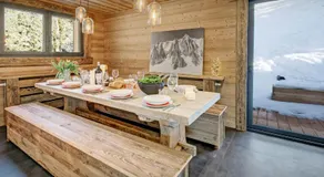 Chalet Charmar - skis aux pieds en famille pour 12 La Clusaz - OVO Network - Image 2