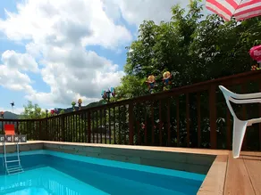 Paradise Pension - Image 2