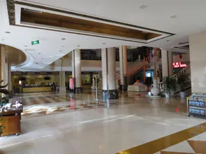 Gulf Hotel - Image 3