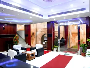 Hotel Hiton - Image 2
