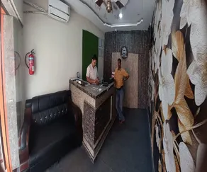 Hotel O PP CROWN - Image 4