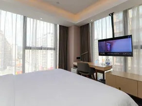 Lavande Hotel HeYuan HePing BaiSheng square - Image 5