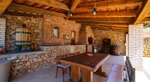 Lavanda Mansion - Image 4